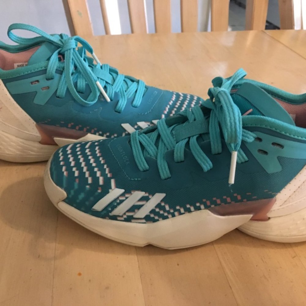 Adidas DON Issue 4 Little Kids (Preschool) Basketball Shoes for Boys Girls 13.5 - Picture 4 of 8